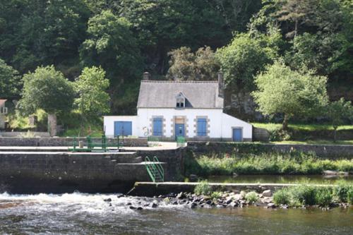Chambre D'Hotes Dans Maison Eclusiere Bed & Breakfast Hennebont Exterior photo