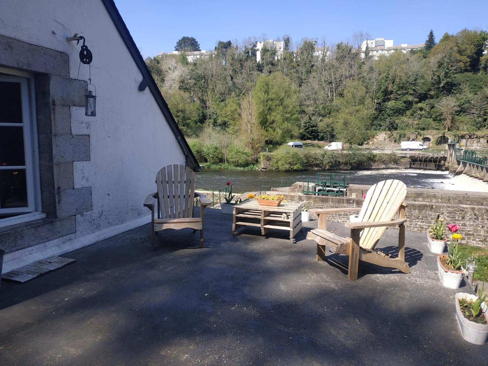Chambre D'Hotes Dans Maison Eclusiere Bed & Breakfast Hennebont Exterior photo